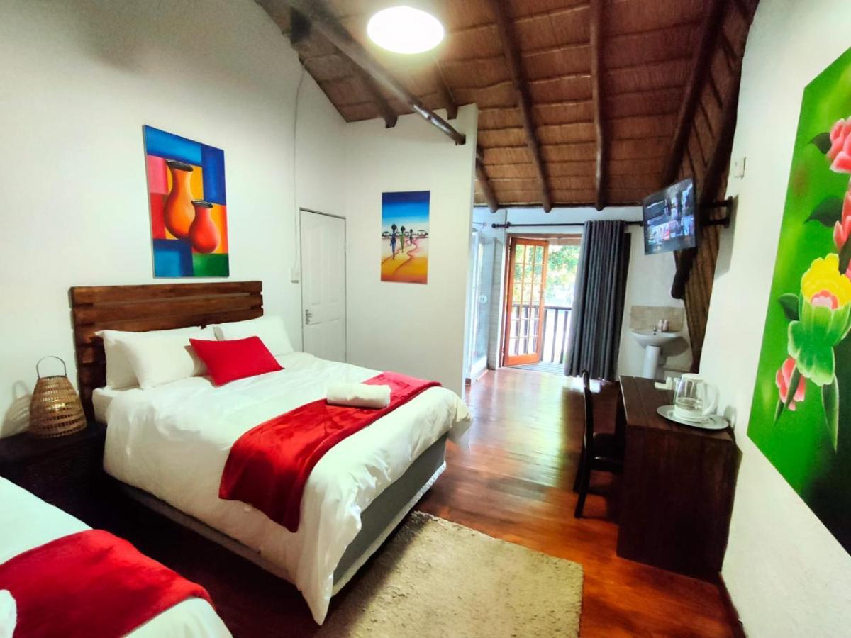 Libra Lodge Sandton Bagian luar foto